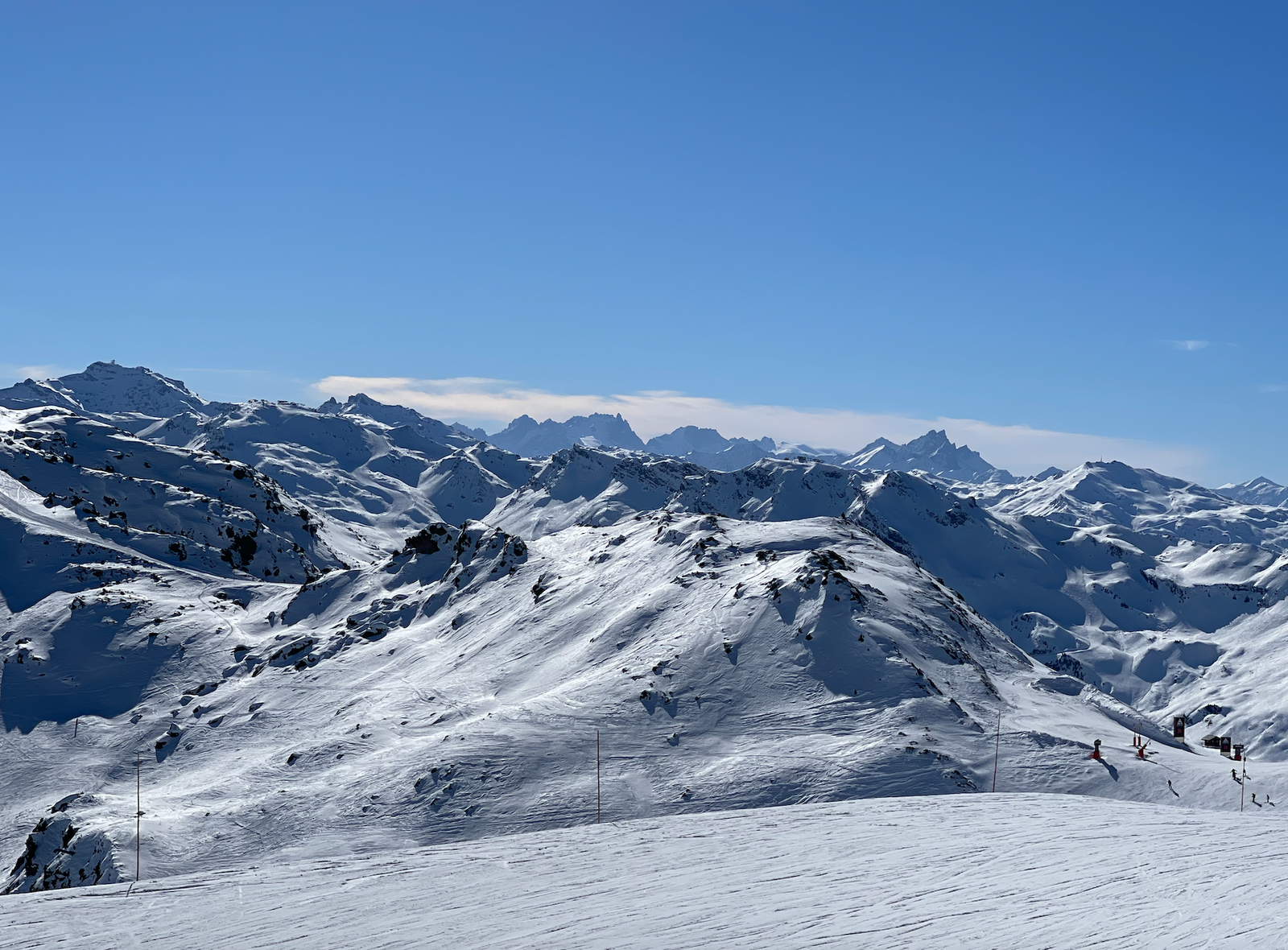 Montagnes enneigées